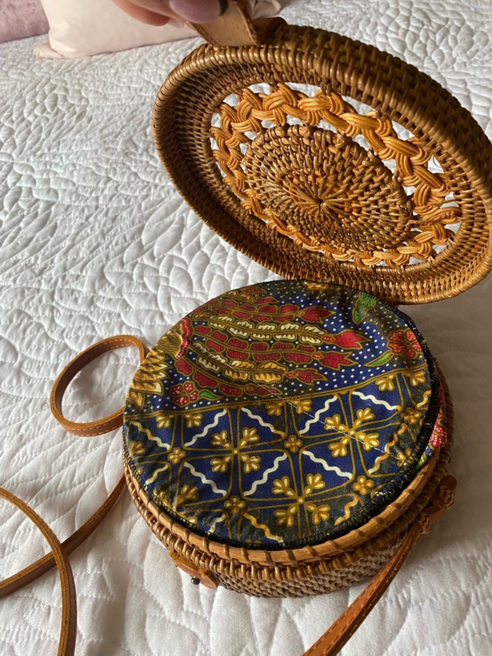 Hand Woven Rattan + Leather Crossbody Bag - Picture 8 of 8
